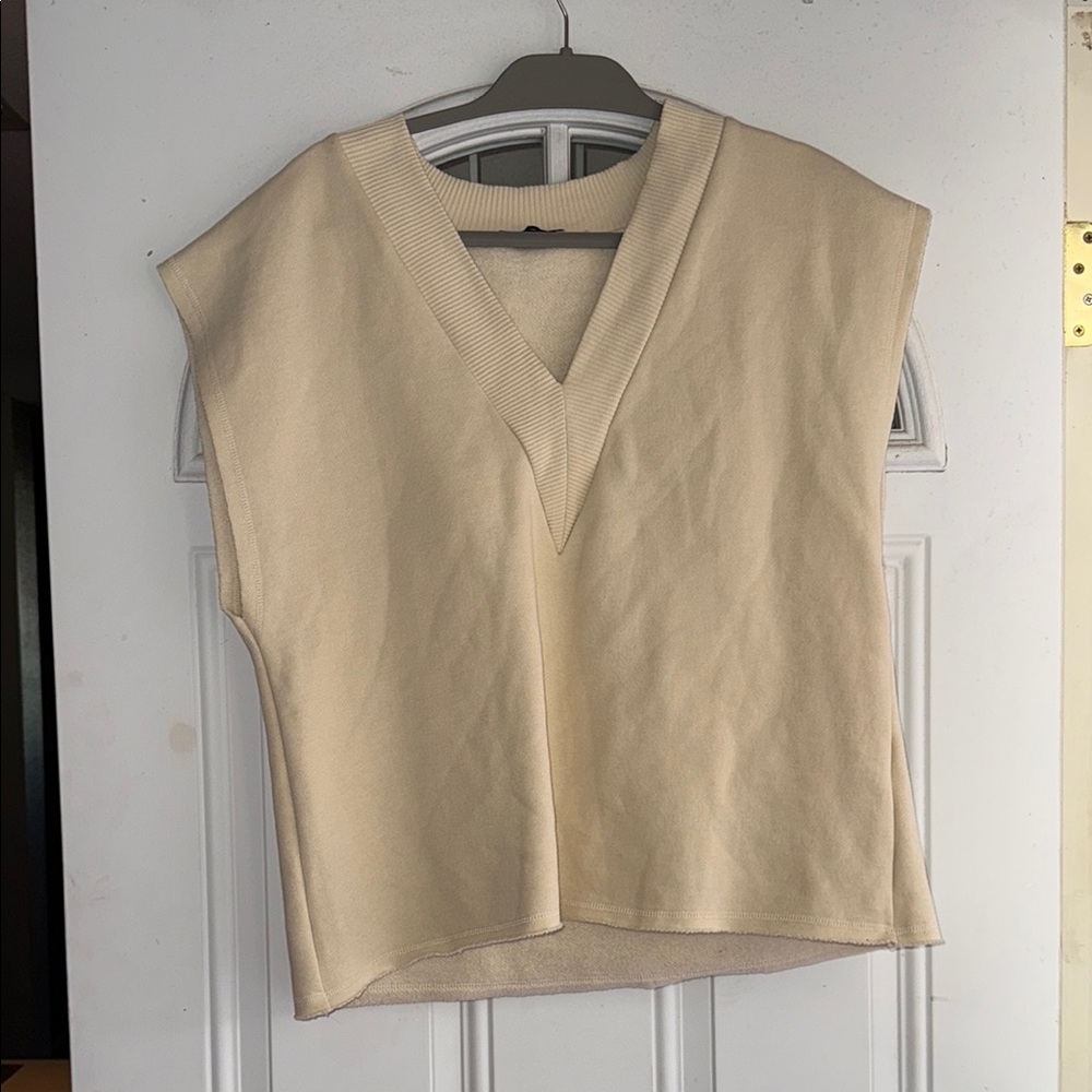 Zara Cream Sleeveless Muscle Tee Relaxed Boxy Fit